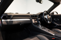 ポルシェ 911(Type991.1) Carrera Cabriolet PDK スポクロ スポエグ スポーツデザイン 20インチスポーツデザインホイール 中古車 中古車