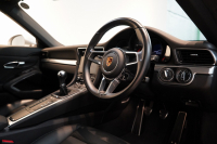 ポルシェ 911(Type991.2) Carrera 7MT スポクロ スポエグ 20インチRSスパイダーAW エントリー&ドライブ 中古車 中古車