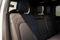 ランドローバー ディフェンダー 110 75th LIMITED EDITION  限定150台 フィックスドサイドステップ 中古車 中古車