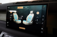 ランドローバー ディフェンダー 110 75th LIMITED EDITION  限定150台 フィックスドサイドステップ 中古車 中古車