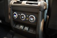 ランドローバー ディフェンダー 110 75th LIMITED EDITION  限定150台 フィックスドサイドステップ 中古車 中古車