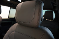 ランドローバー ディフェンダー 110 75th LIMITED EDITION  限定150台 フィックスドサイドステップ 中古車 中古車