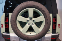 ランドローバー ディフェンダー 110 75th LIMITED EDITION  限定150台 フィックスドサイドステップ 中古車 中古車