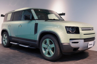 ランドローバー ディフェンダー 110 75th LIMITED EDITION  限定150台 フィックスドサイドステップ 中古車 中古車