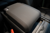 ランドローバー ディフェンダー 110 75th LIMITED EDITION  限定150台 フィックスドサイドステップ 中古車 中古車