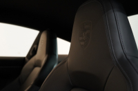 ポルシェ 911(Type992) Carrera PDK スポーツクロノ スポーツエグゾースト カレラS20/21ホイール GTシルバー  中古車