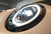 MINI(ミニ) ミニ JOHN COOPER WORKS ワンオーナー JCWトリム ブラックルーフ&ミラー 中古車 中古車