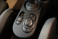 MINI(ミニ) ミニ JOHN COOPER WORKS ワンオーナー JCWトリム ブラックルーフ&ミラー 中古車 中古車