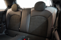 MINI(ミニ) ミニ JOHN COOPER WORKS ワンオーナー JCWトリム ブラックルーフ&ミラー 中古車 中古車