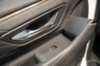 トヨタ アルファード Z ワンオーナー モデリスタエアロ 有機EL後席モニター ユニバーサルステップ デジタルインナーミラー 中古車 中古車