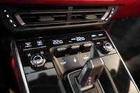 ポルシェ 911(Type992) Carrera S Cabriolet スポクロ スポエグ ツートンレザー OP320 中古車 中古車