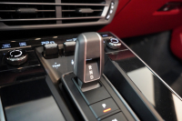 ポルシェ 911(Type992) Carrera S Cabriolet スポクロ スポエグ ツートンレザー OP320 中古車 中古車