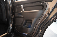 ランドローバー ディフェンダー 110 CARPATHIAN EDITON  ワンオーナー 電動サイドステップ エボニーレザーシート 中古車 中古車