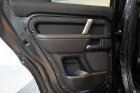 ランドローバー ディフェンダー 110 CARPATHIAN EDITON  ワンオーナー 電動サイドステップ エボニーレザーシート 中古車 中古車