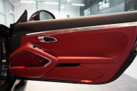 ポルシェ 911(Type991.2) Carrera PDK 左H スポクロ スポエグ Fリフト サンルーフ LEDヘッド BOSEサウンド ジェットブラック 中古車 中古車