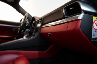 ポルシェ 911(Type991.2) Carrera PDK 左H スポクロ スポエグ Fリフト サンルーフ LEDヘッド BOSEサウンド ジェットブラック 中古車 中古車