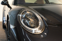 ポルシェ 911(Type991.2) Carrera PDK 左H スポクロ スポエグ Fリフト サンルーフ LEDヘッド BOSEサウンド ジェットブラック 中古車 中古車