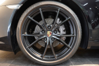 ポルシェ 911(Type991.2) Carrera PDK 左H スポクロ スポエグ Fリフト サンルーフ LEDヘッド BOSEサウンド ジェットブラック 中古車 中古車