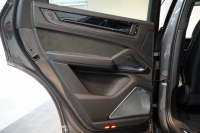 ポルシェ カイエンクーペ Turbo E-Hybrid Coupe with GT Package  PDCC ブルメスター リアアクスル OP307 中古車 中古車