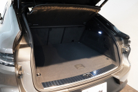 ポルシェ カイエンクーペ Turbo E-Hybrid Coupe with GT Package  PDCC ブルメスター リアアクスル OP307 中古車 中古車