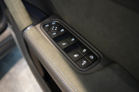 ポルシェ カイエンクーペ Turbo E-Hybrid Coupe with GT Package  PDCC ブルメスター リアアクスル OP307 中古車 中古車