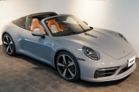 ポルシェ 911(Type992) Targa 4 PDK 左H OP623 ワンオーナー ヘリテージデザインPKG スポクロ スポエグ Fリフト 中古車 中古車