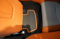 ポルシェ 911(Type992) Targa 4 PDK 左H OP623 ワンオーナー ヘリテージデザインPKG スポクロ スポエグ Fリフト 中古車 中古車