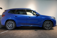 BMW X1 xDrive 20d M Sport ワンオーナー パノラマガラスサンルーフ 禁煙車 中古車 中古車