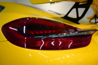 ポルシェ ケイマン(Type981) GT4 6MT 左H スポーツクロノ スポーツエグゾースト レザーインテリア/イエローステッチ 中古車 中古車