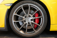 ポルシェ ケイマン(Type981) GT4 6MT 左H スポーツクロノ スポーツエグゾースト レザーインテリア/イエローステッチ 中古車 中古車