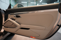 ポルシェ 911(Type991.2) Carrera PDK スポーツクロノ スポーツデザインフロントエプロン  レザーインテリア 20インチCarrera Sportホイール BOSEサウンド 中古車 中古車