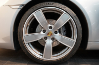 ポルシェ 911(Type991.2) Carrera PDK スポーツクロノ スポーツデザインフロントエプロン  レザーインテリア 20インチCarrera Sportホイール BOSEサウンド 中古車 中古車