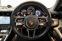 ポルシェ 911(Type991.2) Carrera PDK スポーツクロノ スポーツデザインフロントエプロン  レザーインテリア 20インチCarrera Sportホイール BOSEサウンド 中古車 中古車