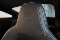 ポルシェ 911(Type992) GT3 Touring Package 6MT 左H ワンオーナー OP491 クロノ PCCB Fリフト カーボンルーフ レザーインテリア 中古車 中古車