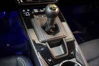 ポルシェ 911(Type992) GT3 Touring Package 6MT 左H ワンオーナー OP491 クロノ PCCB Fリフト カーボンルーフ レザーインテリア 中古車 中古車