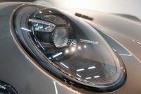 ポルシェ 911(Type992) GT3 Touring Package 6MT 左H ワンオーナー OP491 クロノ PCCB Fリフト カーボンルーフ レザーインテリア 中古車 中古車