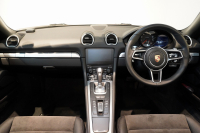 ポルシェ 718 ボクスター PDK 延長保証令和7年10月迄 スポーツエグゾースト 20インチカレラクラシック ティンテッドテール 中古車 中古車