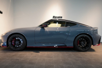 日産 フェアレディZ NISMO ワンオーナー 登録済未使用車 ステルスグレー×スーパーブラック NISMO専用装備 保証継承令和10年1月迄  中古車