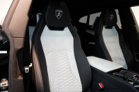 ランボルギーニ ウルス ベースグレード 左H カーボンエクステリア&インテリア パノラマルーフ Bang&Olufsen 中古車 中古車