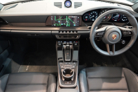 ポルシェ 911(Type992) Carrera GTS Cabriolet オールレザーインテリア（グラファイトブルー） ベンチレーション  中古車