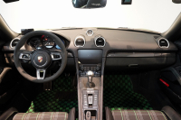 ポルシェ 718スパイダー 6MT ワンオーナー 左H PTSカラー/オリーブグリーン PCCB レザーインテリア 中古車 中古車