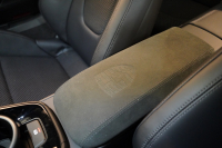 ポルシェ 911(Type992) Carrera T 7MT ワンオーナー CarreraTインテリア スポーツデザイン マトリクスLED クレヨン 中古車 中古車