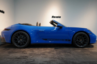 ポルシェ 911(Type992) Carrera Cabriolet PDK 後期モデル(Type992.2) ワンオーナー OP253 ルガーノブルー スポクロ スポエグ 20/21インチRSSpyderホイール 中古車 中古車