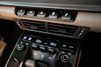 ポルシェ 911(Type992) Carrera Cabriolet PDK 後期モデル(Type992.2) ワンオーナー OP253 ルガーノブルー スポクロ スポエグ 20/21インチRSSpyderホイール 中古車 中古車