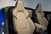 ポルシェ 911(Type992) Carrera Cabriolet PDK 後期モデル(Type992.2) ワンオーナー OP253 ルガーノブルー スポクロ スポエグ 20/21インチRSSpyderホイール 中古車 中古車