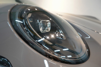 ポルシェ 911(Type992) Carrera Cabriolet 後期モデル(Type992.2) ワンオーナー OP432万 スポクロ スポエグ クラブレザー Fリフト 中古車 中古車