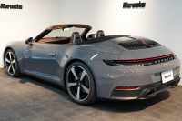 ポルシェ 911(Type992) Carrera Cabriolet 後期モデル(Type992.2) ワンオーナー OP432万 スポクロ スポエグ クラブレザー Fリフト 中古車 中古車