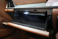 ポルシェ 911(Type992) Carrera Cabriolet 後期モデル(Type992.2) ワンオーナー OP432万 スポクロ スポエグ クラブレザー Fリフト 中古車 中古車