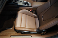 ポルシェ 911(Type992) Carrera Cabriolet 後期モデル(Type992.2) ワンオーナー OP432万 スポクロ スポエグ クラブレザー Fリフト 中古車 中古車