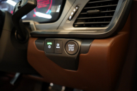 ポルシェ 911(Type992) Carrera Cabriolet 後期モデル(Type992.2) ワンオーナー OP432万 スポクロ スポエグ クラブレザー Fリフト 中古車 中古車